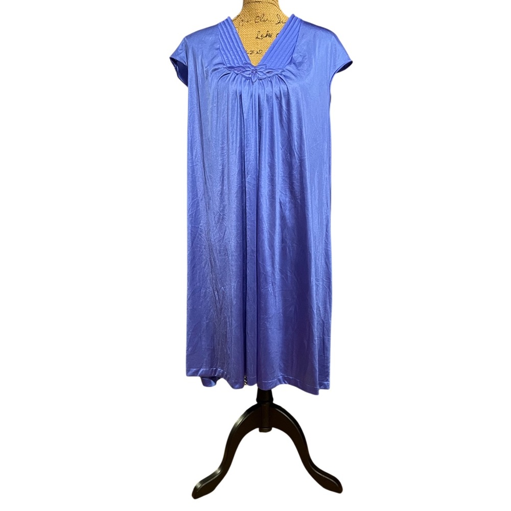 Violet Vintage JC Penney Robe & Gown